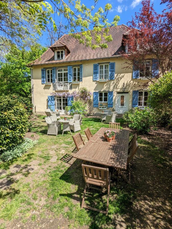 Sous Le Chateau Jumilhac-le-Grand Luaran gambar