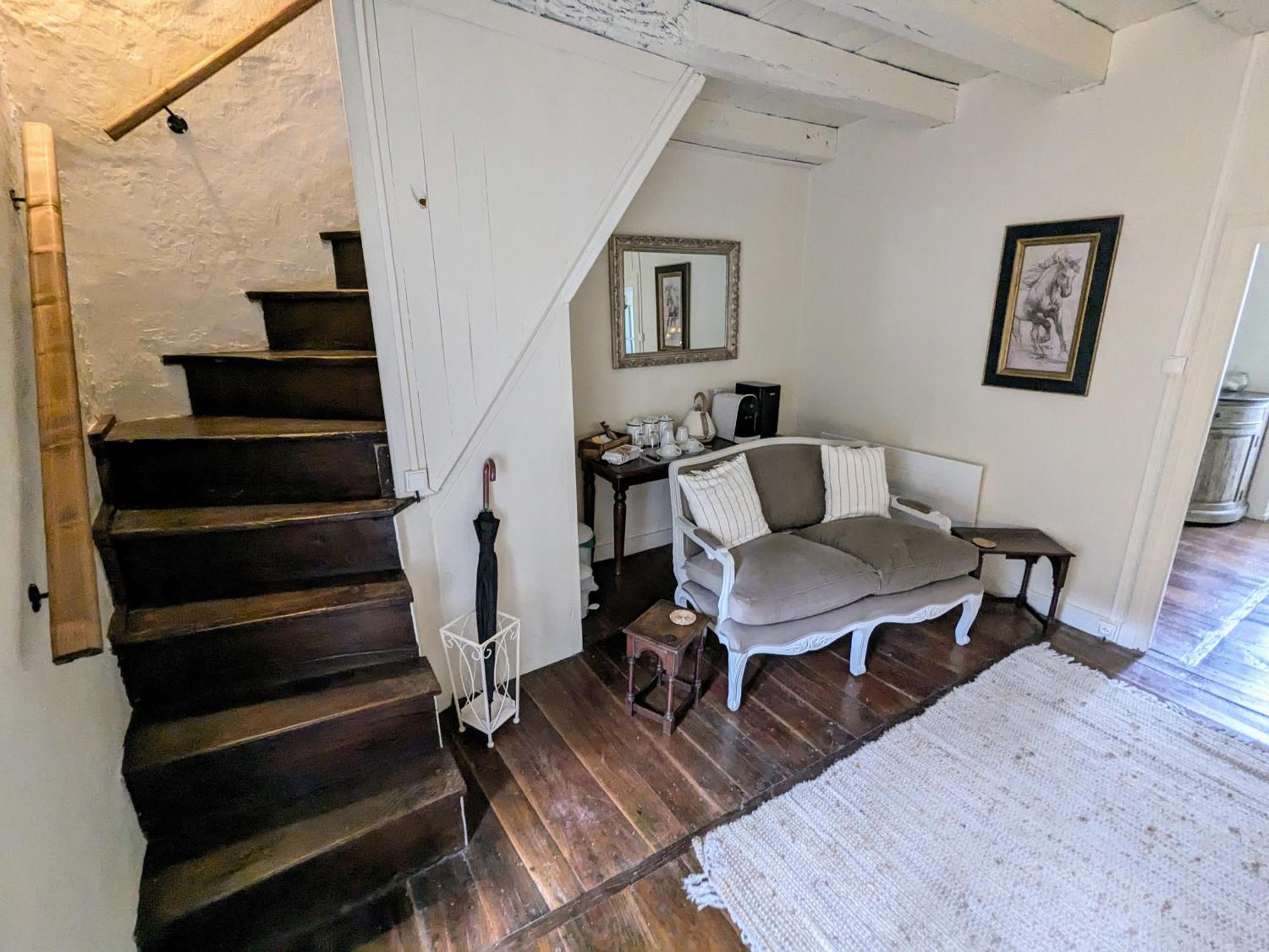 Sous Le Chateau Jumilhac-le-Grand Luaran gambar